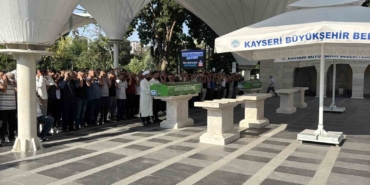 Kayseri'de bıçaklanarak öldürülen H.A. toprağa verildi