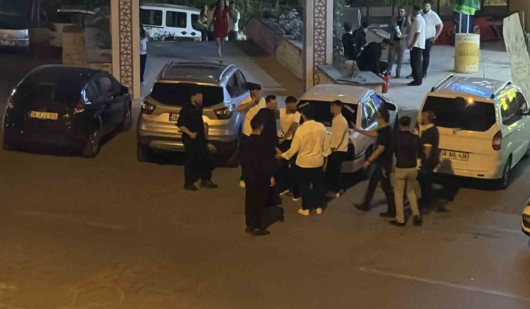 Kayseri'de düğün salonunda kavga: polis müdahale etti