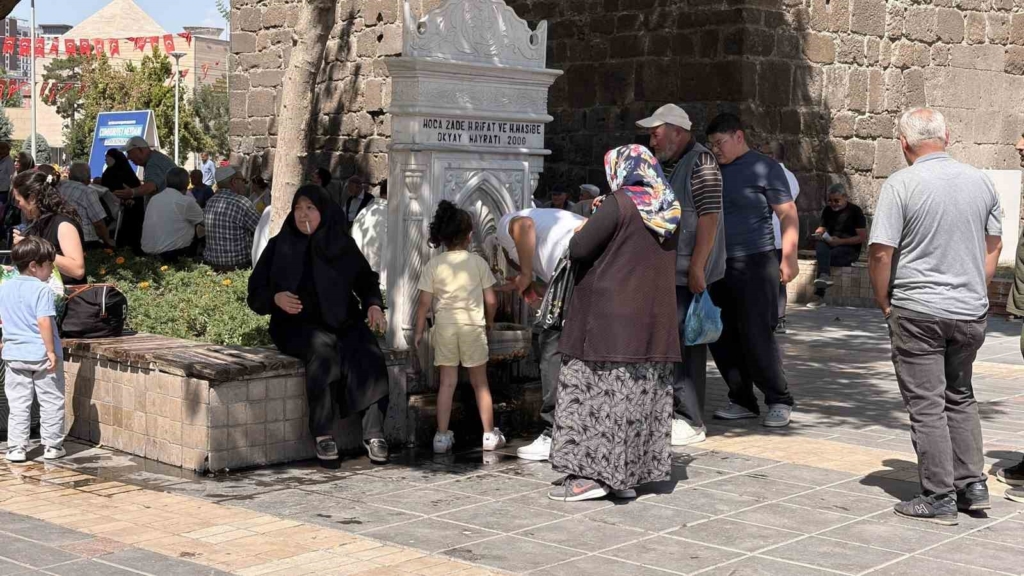 Kayseri'de hava sıcaklığı 34 dereceye ulaştı