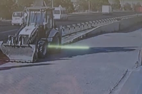 Kayseri'de yolcu otobüsü devrildi: 1 ölü, 24 yaralı