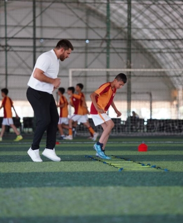 Kayserispor Asbaşkanı Tufan Koç: Daha büyük başarılar hedefliyoruz