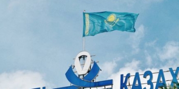 Kazakistan'da 5 parti kurultaya girdi