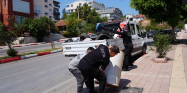 Kepez'de kamu alanları üzerindeki işgaller sona erdirildi