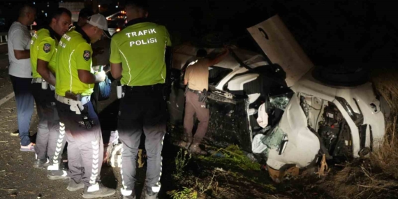 Kırıkkale'de takla atan otomobilde 2 kişi yaralandı