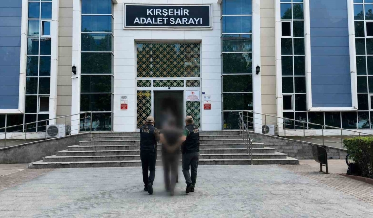 Kırşehir'de terör örgütü propagandası yapan şüpheli yakalandı