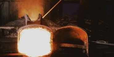 Kocaeli'de kimya fabrikasında çıkan yangında 2 işçi yaralandı