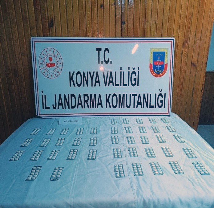 Konya'da jandarma 47 uyuşturucu operasyonu gerçekleştirdi