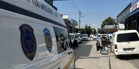 Konya'da lüks otomobille 1 milyon liralık soygun gerçekleştirildi