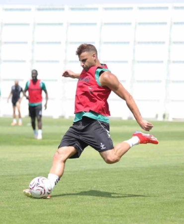 Konyaspor, Fenerbahçe Maçı İçin Hazırlıklarını Sürdürüyor