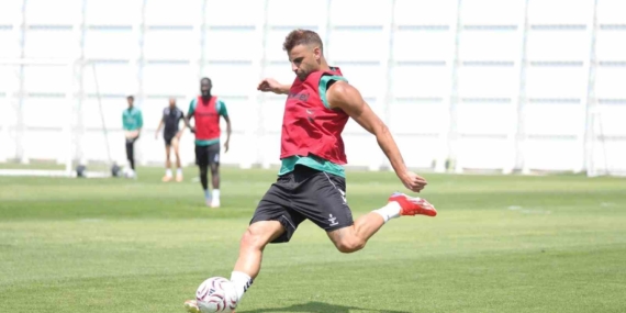 Konyaspor, Fenerbahçe Maçı İçin Hazırlıklarını Sürdürüyor