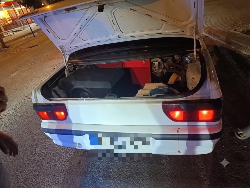 Kozan'da modifiyeli araçlara ceza uygulandı