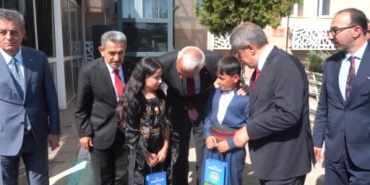 Kültür ve Turizm Bakanı Ersoy, Şırnak'ta yeni kütüphane açtı
