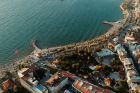 Kuşadası'nda hırsızlık şüphelisi suçüstü yakalandı
