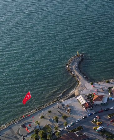 Kuşadası'nda trafik düzeni için cep uygulama noktası incelendi
