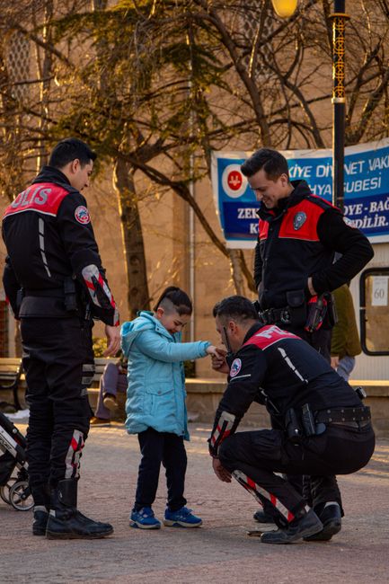Kütahya'da polis dolandırıcılığa karşı vatandaşları uyardı