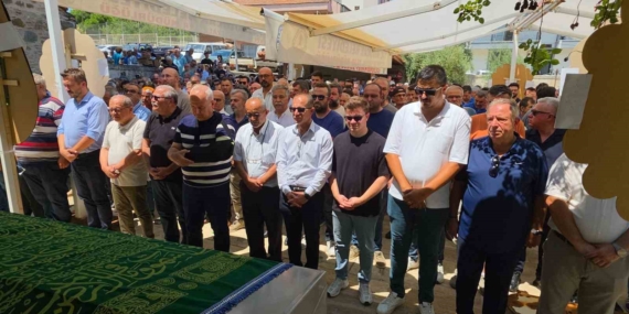Kuyucak Belediye Başkanı Uğur Doğanca'nın annesi vefat etti