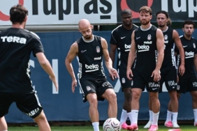 Leandro Trossard Beşiktaş'ta ilk antrenmanına çıktı
