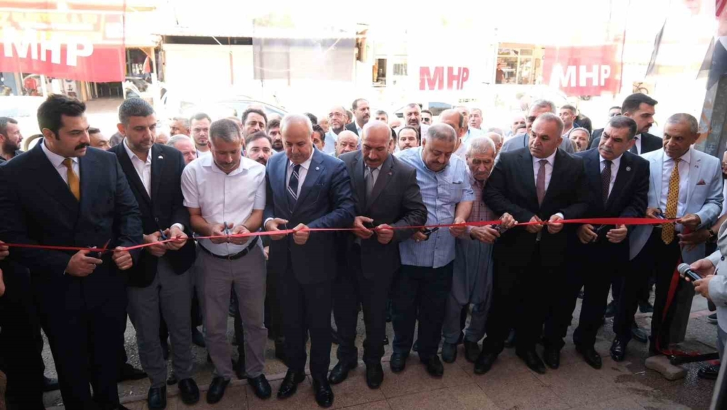 MHP Gaziantep teşkilatı Oğuzeli ve Karkamış'ta ziyaretlerde bulundu