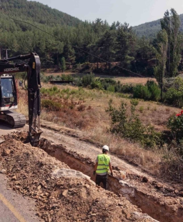 MUSKİ, Yatağan'da 1000 Metrelik Su Hattını Yeniliyor