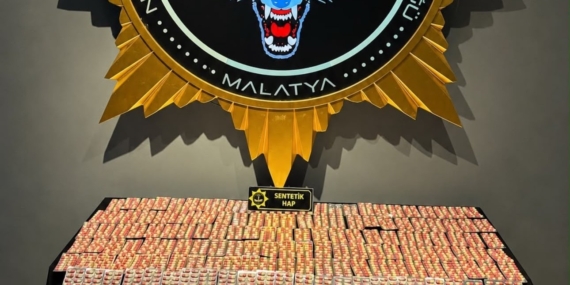 Malatya'da sokak satıcılarına düzenlenen operasyonda 3 gözaltı