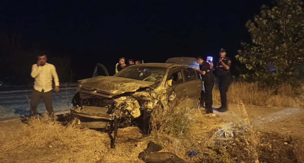 Malatya'da tır ile iki otomobil çarpıştı, 7 yaralı