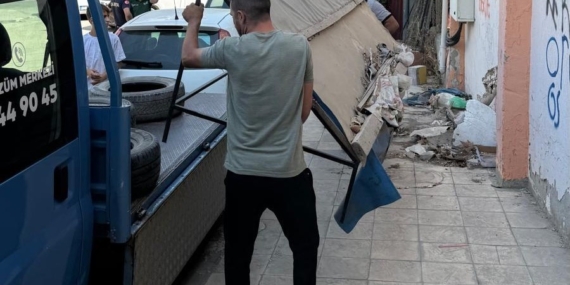 Manisa'da Kaldırımlarda Yaya Güvenliği Denetimleri Yapıldı