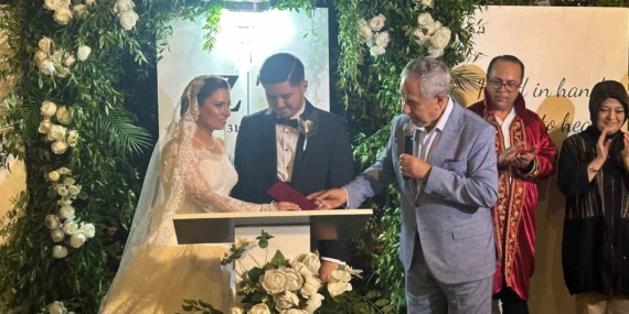 Manisa'da Özkan Ailesinin Düğün Töreni Protokolü Buluşturdu