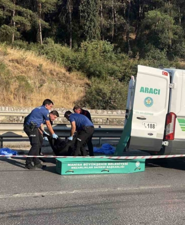 Manisa'da motosiklet kazası: Sürücü hayatını kaybetti