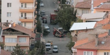 Manisa'da otomobil ile kamyonet çarpıştı: 1 ölü, 1 yaralı