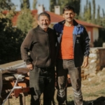 Manisa'da silahlı saldırıda hayatını kaybeden baba ve oğul toprağa verildi