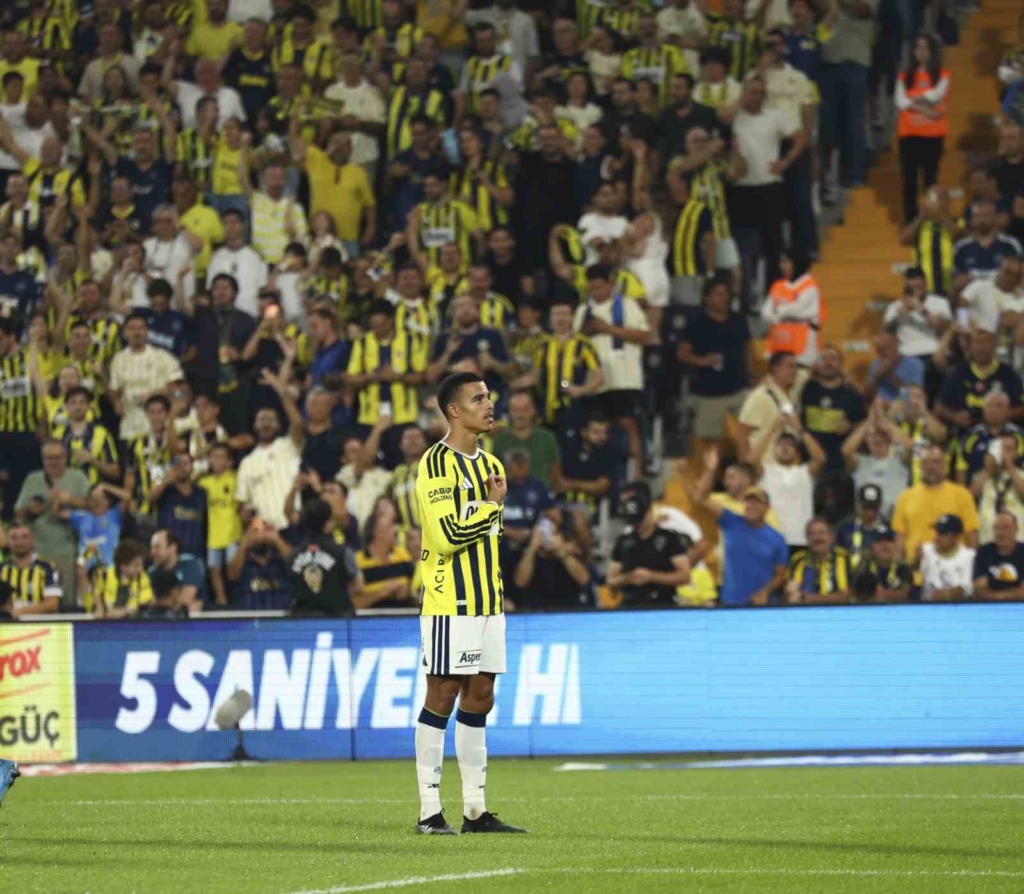 Mason Greenwood, Konyaspor'a karşı 2 gol ve 1 asistle öne çıktı