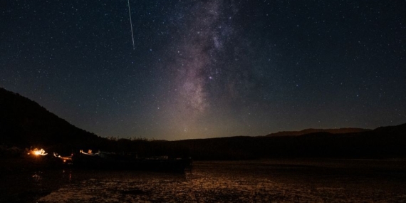 Meke Krater Gölü'nde Perseid Meteor Yağmuru Görüntüleri