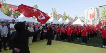 Melikgazi'de Çocuk Şenliği Renkli Görüntülere Sahne Oldu