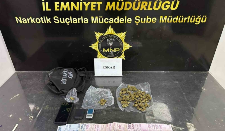 Mersin'de uyuşturucu operasyonu: 3 kişi tutuklandı