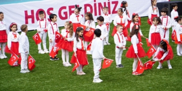 Mihalıççık Milli Eğitim Müdürlüğü'nden minik öğrenciye taziye