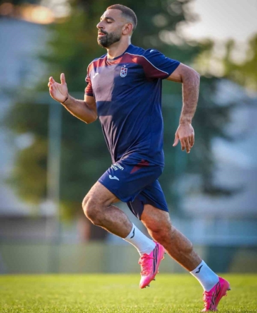 Mohamed Salah, Trabzonspor ile ilk antrenmanına çıktı