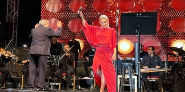 Muazzez Ersoy Kayseri'de Hayranlarına Unutulmaz Bir Gece Yaşattı