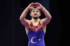 Muhammet Karavuş, Akdeniz Oyunları'nda Altın Madalya Kazandı