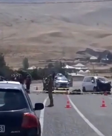 Muradiye'de kafa kafaya çarpışma: 2 ölü, 9 yaralı
