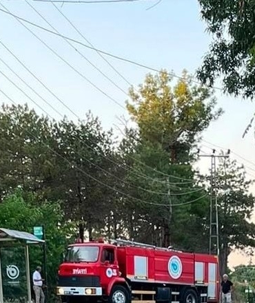 Muratlı'da ağaçlık alanda çıkan yangın kontrol altına alındı