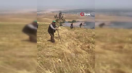 Muş'ta örtü yangını hızlı müdahale ile kontrol altına alındı