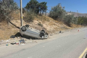 Niğde'de otomobil takla attı, sürücü hastaneye kaldırıldı