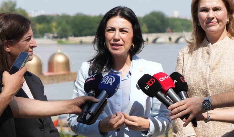 Nilhan Ayan: Terörsüz Türkiye ile güç kazanacağız