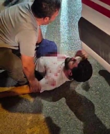 NİŞANLI KIZIN KAÇIRILDIĞI İDDİASI ORTALIĞI KARIŞTIRDI: 5 KİŞİ BIÇAKLANDI