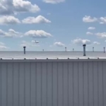 Ohio'da pilot, iniş takımları arızalı uçağı güvenle indirdi