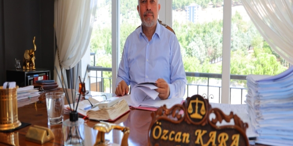 OKUL SALDIRGANIN BABASINA 10 KEZ AĞIRLAŞTIRILMIŞ MÜEBBET, ANNEYE 22,5 YILA KADAR HAPİS CEZASI İSTEMİ KAHRAMANMARAŞ'TAKİ OKUL SALDIRISINDA DİKKAT ÇEKEN DETAYLAR: "MARAŞ SANDIĞINA 7 SİLAH SIĞABİLECEK VE MUHAFAZA EDEBİLECEK KONUMDA DEĞİL" BABA MERSİNLİ'NİN MERSİN'DEKİ 10 MAL VARLIĞINA İHTİYAT HACİZ ŞERHİ İŞLENDİ