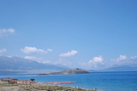 Orta Asya liderleri Issık Göl'de F1H2O Dünya Şampiyonası'nı izledi