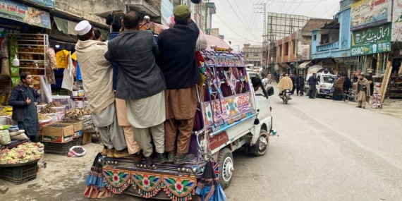 Pakistan Yüksek Mahkemesi, İmran Khan'ın hastaneye sevkini onayladı