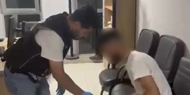 PROTEZ BACAĞINDAN UYUŞTURUCU ÇIKTI: 830 GRAM METAMFETAMİN ELE GEÇİRİLDİ