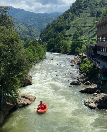 Rafting kazasında 14 yaşındaki çocuk hayatını kaybetti